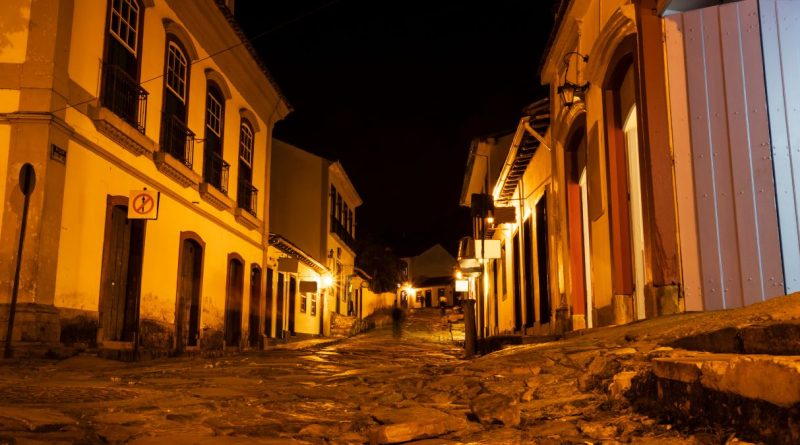 Tiradentes MG (imagem: Canva)