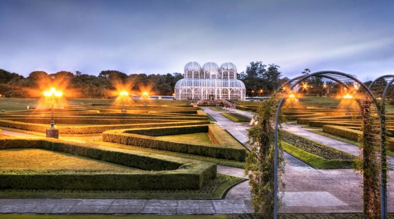 Curitiba (imagem: Canva)