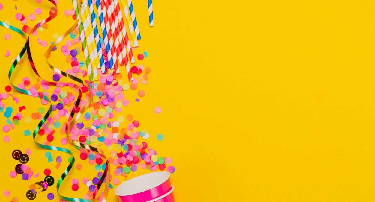 Fundo de Carnaval (imagem: Canva)