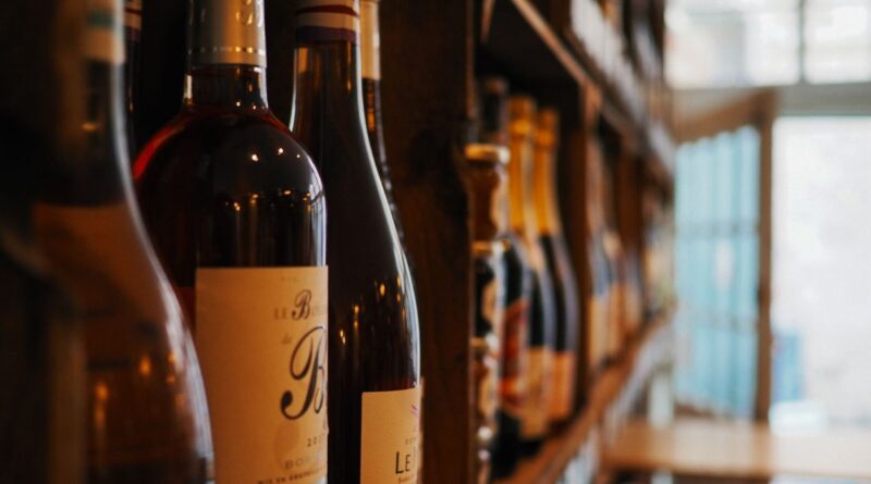 Vinho (imagem: Canva)